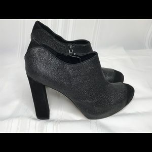 Sam Edelman Black Gray Heeled Booties Size 8 M